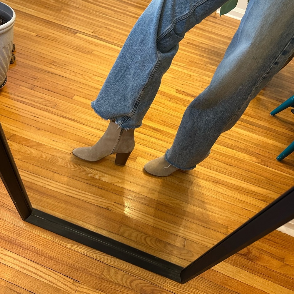 Club Monaco boots